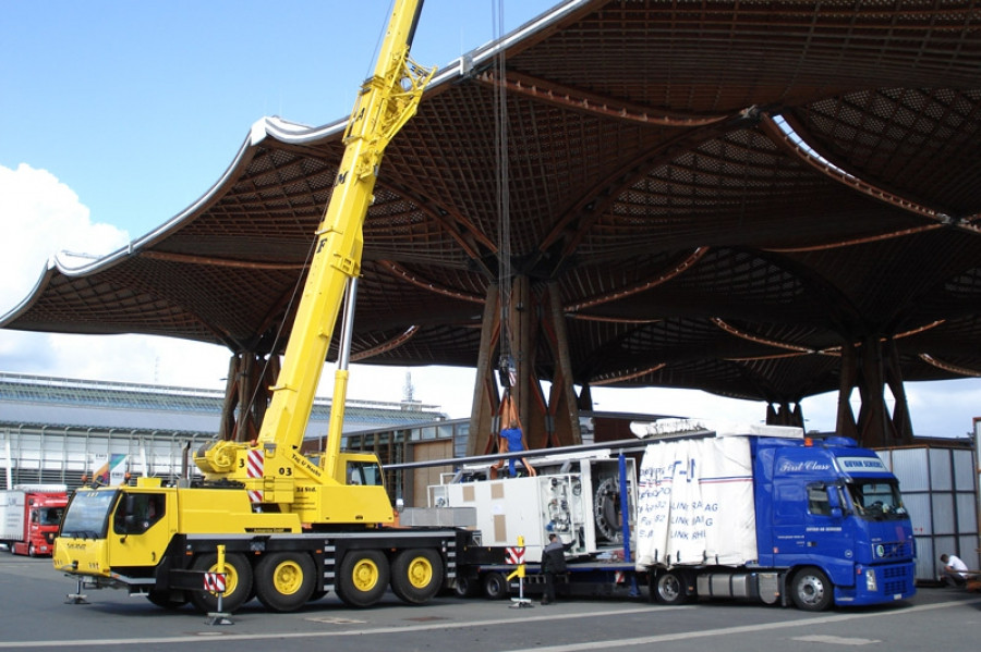 Maschinentransport an die EMO Hannover